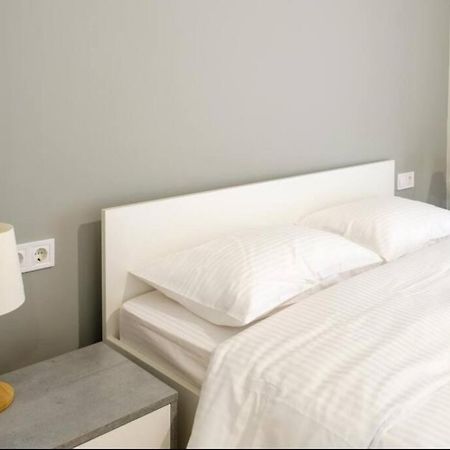 Modern Pangrati Flat! Apartment เอเธนส์ ภายนอก รูปภาพ