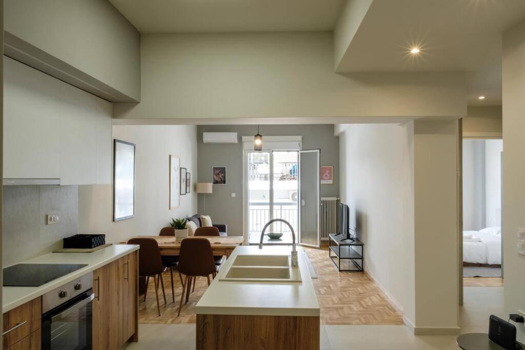 Modern Pangrati Flat! Apartment เอเธนส์ ภายนอก รูปภาพ